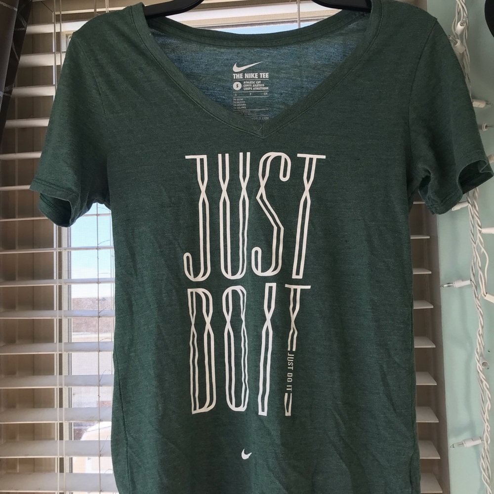 Nike “just do it” grey workout shirt